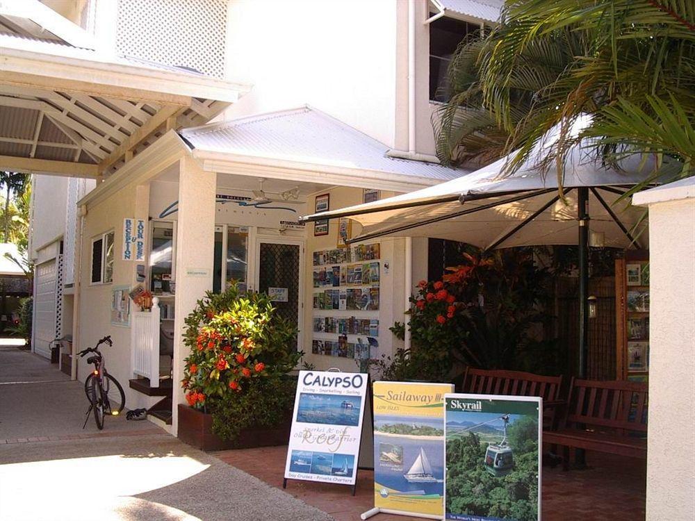Seascape Holidays - Coral Apartments ポートダグラス エクステリア 写真